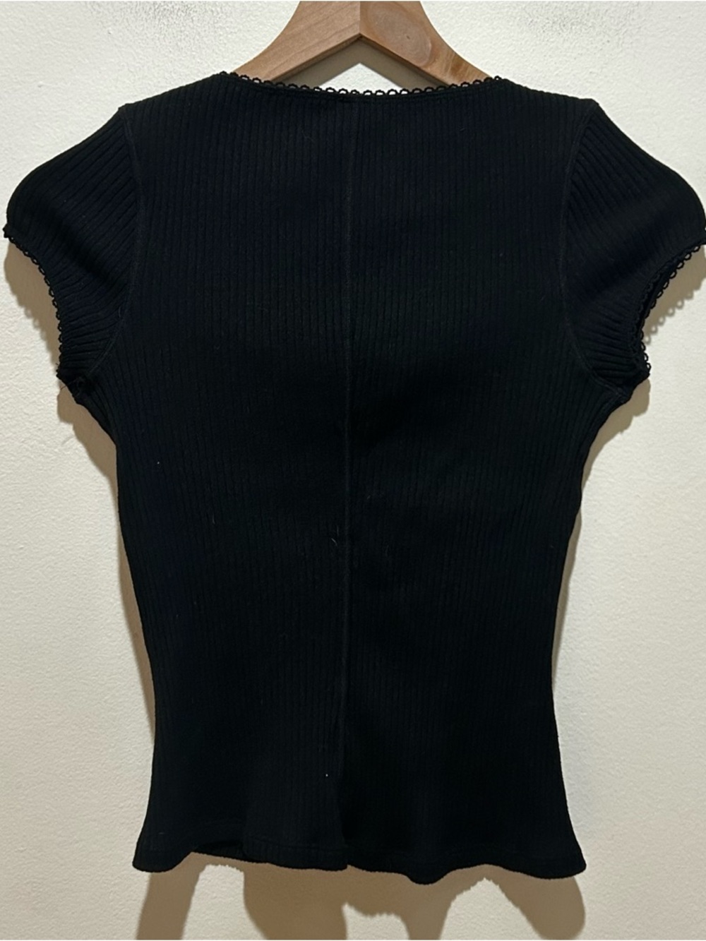 Intimately Free People Women’s Most Wanted Cardi Black Ribbed Knit Top - Size XS - Picture 2 of 6